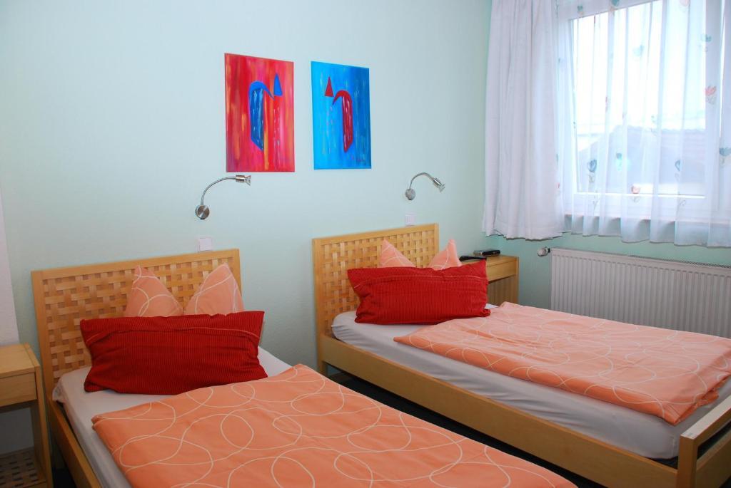 Hotel Alt-Rodenkirchen Cologne Room photo